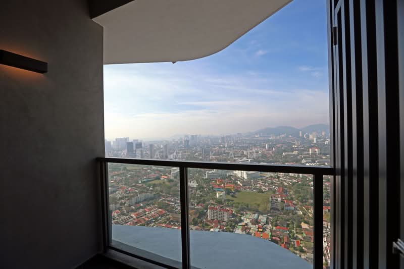 Servis Apartment untuk Dijual di Marriott Residence @ Gurney - Sam Kam - View - PropertyGuru.com.my