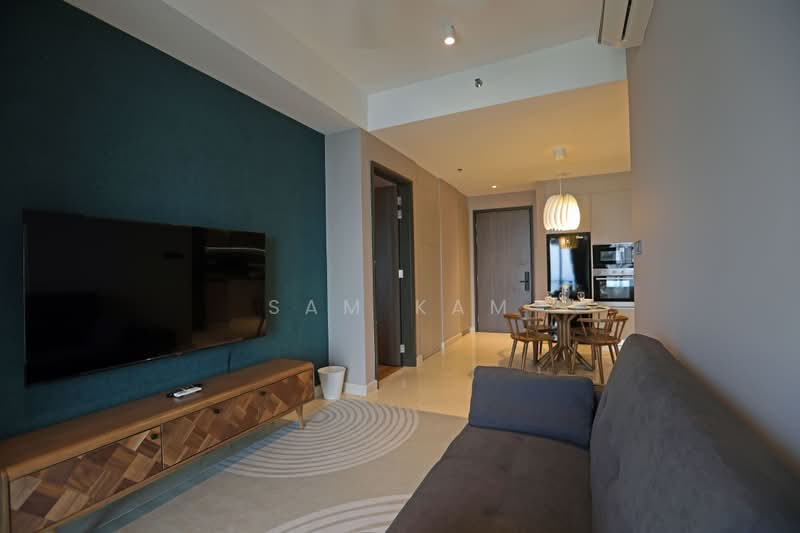 Servis Apartment untuk Dijual di Marriott Residence @ Gurney - Sam Kam - Living Room - PropertyGuru.com.my