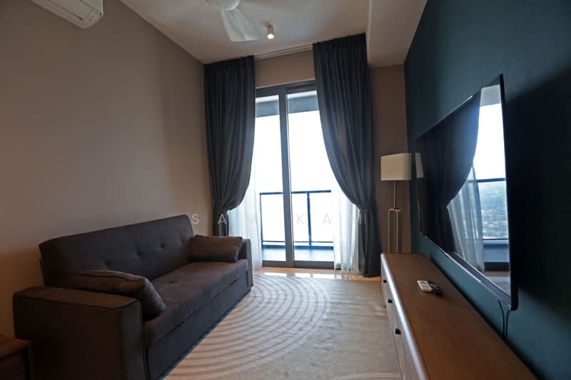 Servis Apartment untuk Dijual di Marriott Residence @ Gurney - Sam Kam - Living Room - PropertyGuru.com.my