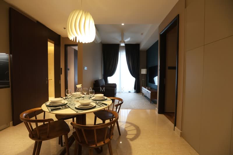 Servis Apartment untuk Dijual di Marriott Residence @ Gurney - Sam Kam - Dining Room - PropertyGuru.com.my