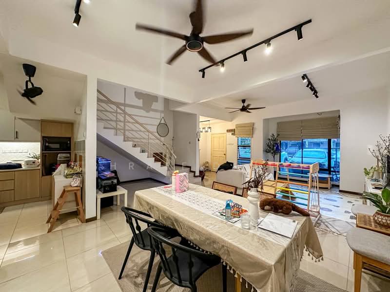 Terraced House for Sale in Sungai Buloh (Selangor) - Ashraff Daniel - Living Room - PropertyGuru.com.my