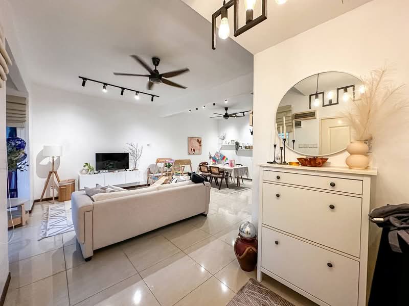 Terraced House for Sale in Sungai Buloh (Selangor) - Ashraff Daniel - Living Room - PropertyGuru.com.my