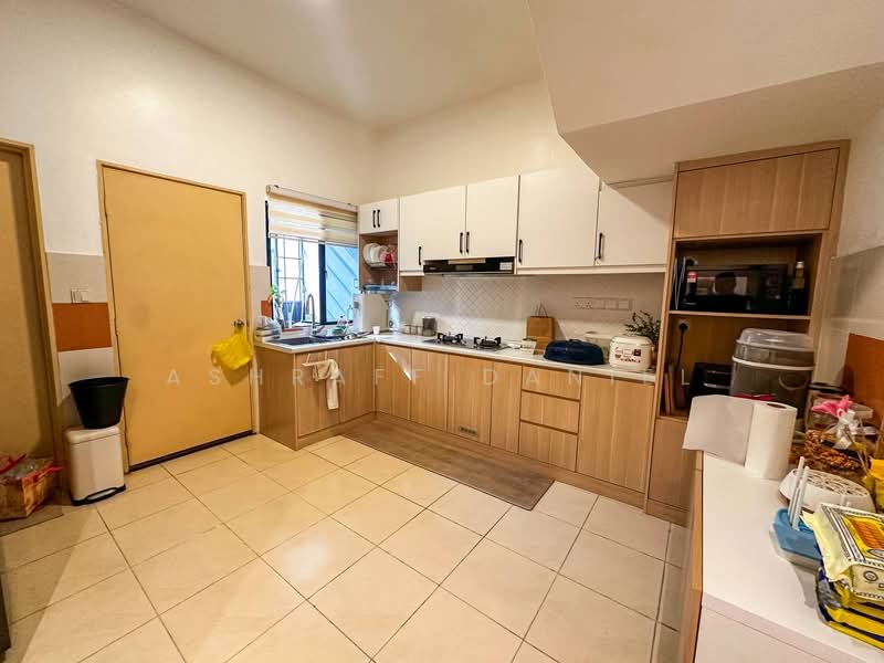 Terraced House for Sale in Sungai Buloh (Selangor) - Ashraff Daniel - Kitchen - PropertyGuru.com.my