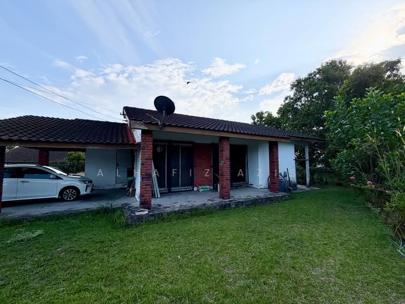 Rumah Banglo untuk Dijual di Bandar Penawar (Kota Tinggi) - ALHAFIZ AZIS - Exterior - PropertyGuru.com.my