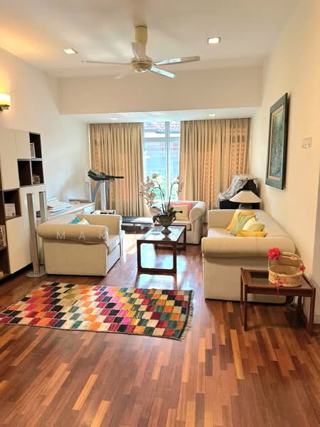 Rumah Berkembar untuk Dijual di Kemuning Utama Permai (Shah Alam) - Marilyn Loh - Living Room - PropertyGuru.com.my