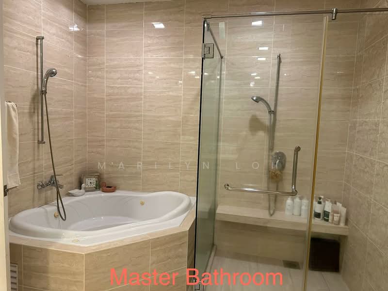Rumah Berkembar untuk Dijual di Kemuning Utama Permai (Shah Alam) - Marilyn Loh - Bathroom - PropertyGuru.com.my