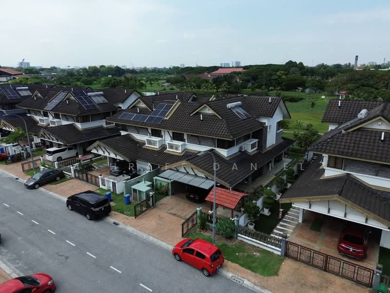 Rumah Berkembar untuk Dijual di Seksyen 24 (Shah Alam) - Ashraff Daniel - Exterior - PropertyGuru.com.my