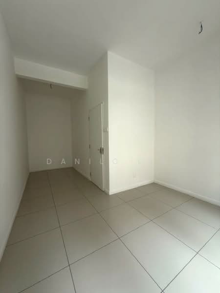 3-storey Terraced House for Sale in Batu 9 (Cheras) - Danilo Lim - Interior - PropertyGuru.com.my
