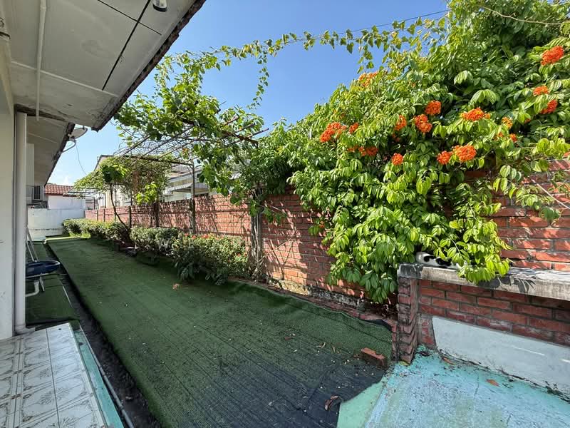 Rumah Teres 1 Tingkat untuk Disewa di Bukit Baru (Melaka) - Wesley Tan - Exterior - PropertyGuru.com.my