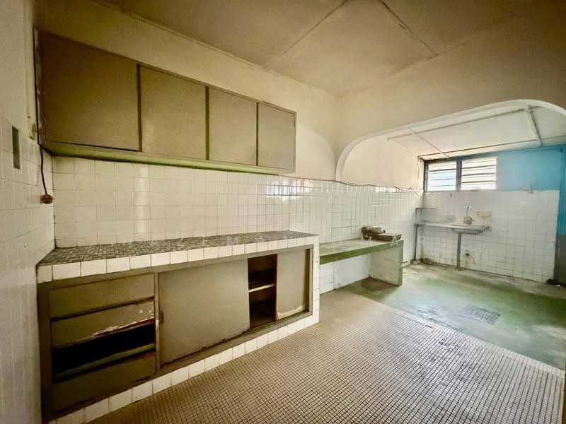 Rumah Teres 1 Tingkat untuk Dijual di Kelana Jaya (Petaling Jaya) - Hazeman Omar - Kitchen - PropertyGuru.com.my