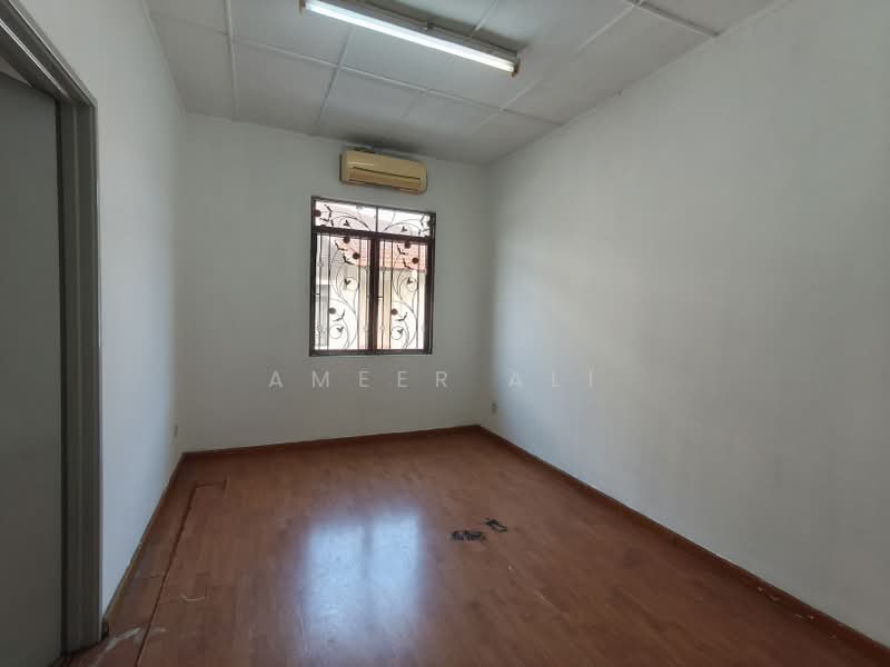 Semi-Detached House for Sale in Taman Mutiara Indah (Puchong) - Ameer Ali - Interior - PropertyGuru.com.my