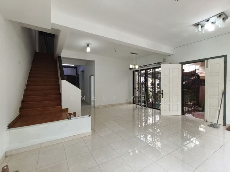 Semi-Detached House for Sale in Taman Mutiara Indah (Puchong) - Ameer Ali - Living Room - PropertyGuru.com.my