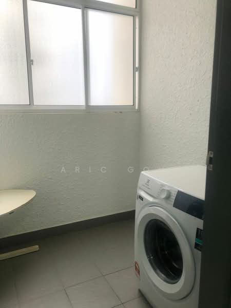 Kondominium untuk Dijual di Inspirasi - Aric Goh - Balcony - PropertyGuru.com.my