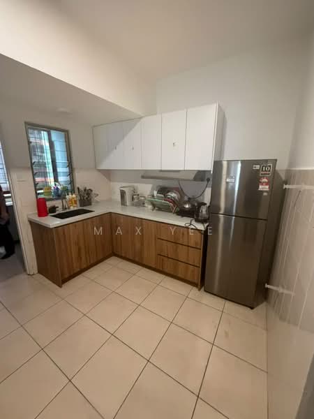 Servis Apartment untuk Disewa di D'Alamanda - Max Yee - Kitchen - PropertyGuru.com.my
