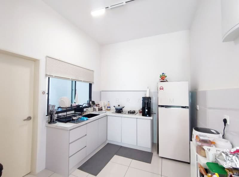 Condominium for Sale at Brezza Hill - Azli Ibrahim - Kitchen - PropertyGuru.com.my