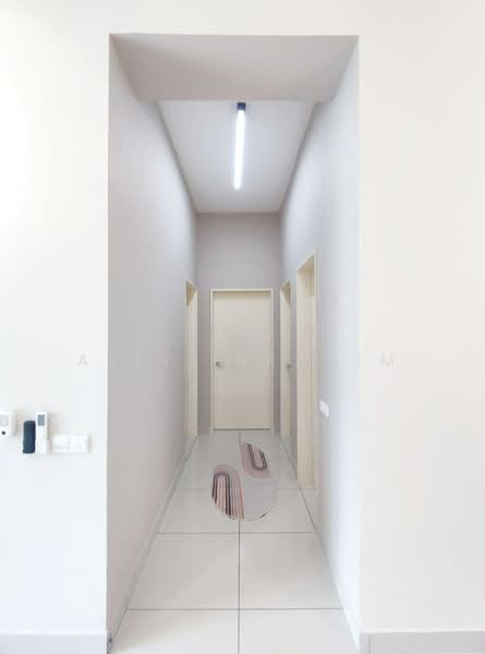 Condominium for Sale at Brezza Hill - Azli Ibrahim - Corridor - PropertyGuru.com.my