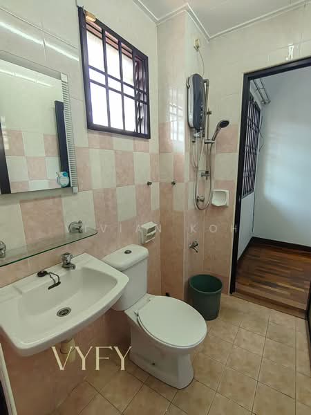 Rumah Teres untuk Disewa di Bandar Botanic (Klang) - Vivian Koh - PropertyGuru.com.my