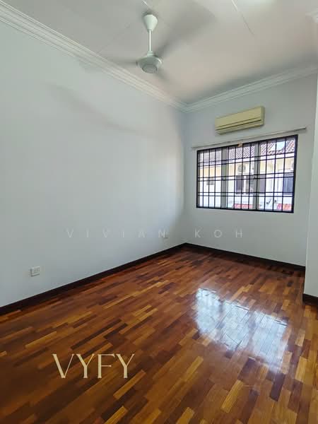 Rumah Teres untuk Disewa di Bandar Botanic (Klang) - Vivian Koh - PropertyGuru.com.my