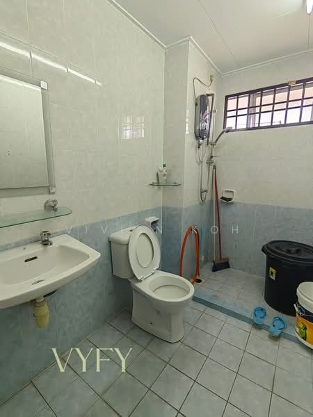 Rumah Teres untuk Disewa di Bandar Botanic (Klang) - Vivian Koh - PropertyGuru.com.my