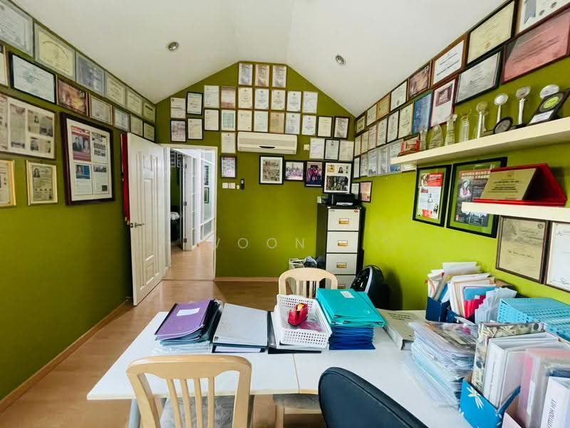 Rumah Berkembar untuk Dijual di Ayer Keroh (Melaka) - Woon . - Study - PropertyGuru.com.my