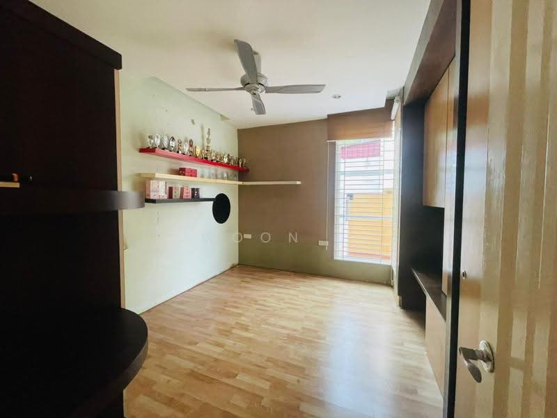 Rumah Berkembar untuk Dijual di Ayer Keroh (Melaka) - Woon . - Study - PropertyGuru.com.my
