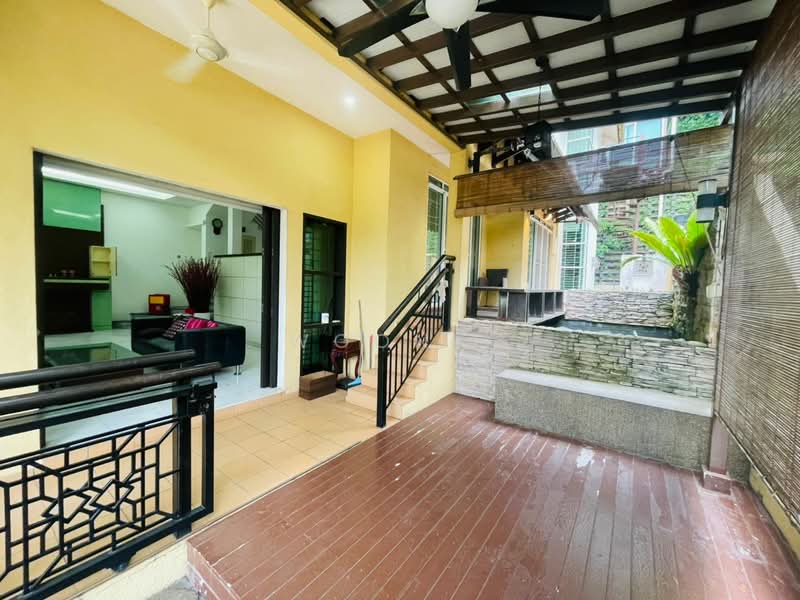 Rumah Berkembar untuk Dijual di Ayer Keroh (Melaka) - Woon . - Living Room - PropertyGuru.com.my