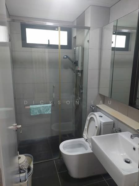 Servis Apartment untuk Disewa di Three33 Residence - Dickson Lau - Bathroom - PropertyGuru.com.my