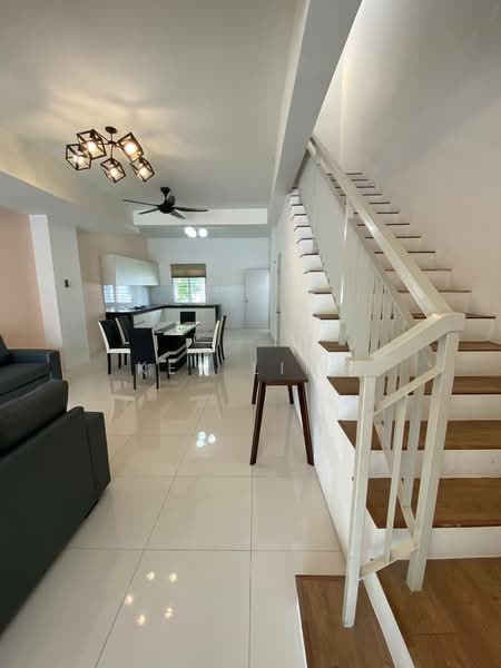 Rumah Teres 2 Tingkat untuk Disewa di Dengkil (Selangor) - Key Ling - PropertyGuru.com.my