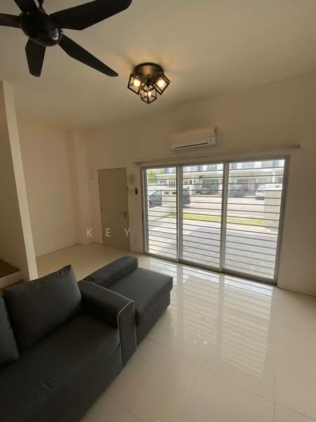 Rumah Teres 2 Tingkat untuk Disewa di Dengkil (Selangor) - Key Ling - PropertyGuru.com.my