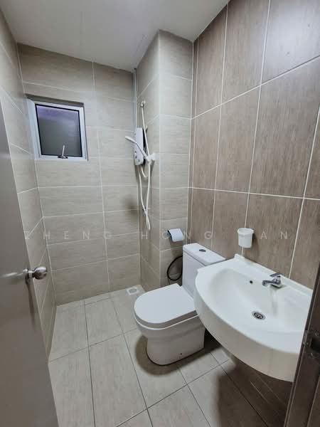 Condominium for Rent at Platinum Splendor Residence - Zheng Hong Tan - Bathroom - PropertyGuru.com.my