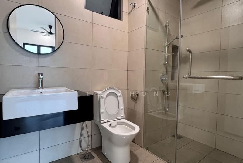 Servis Apartment untuk Disewa di Serviced Residence @ Sunway D'hill Residences - Alex Chong - Bathroom - PropertyGuru.com.my