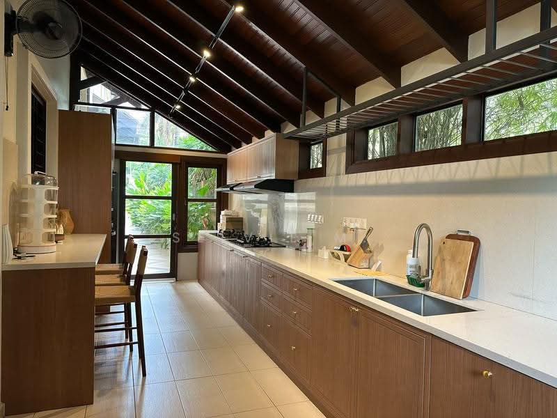 Bungalow House for Sale in Damansara Heights (Kuala Lumpur) - Selvie M. - Kitchen - PropertyGuru.com.my