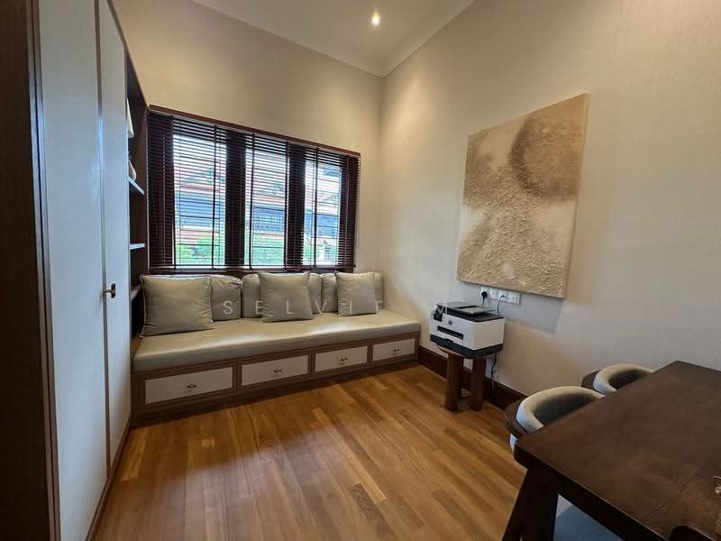 Bungalow House for Sale in Damansara Heights (Kuala Lumpur) - Selvie M. - Study - PropertyGuru.com.my