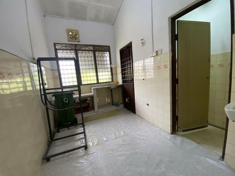 Rumah Teres 1 Tingkat untuk Dijual di Gunung Rapat (Ipoh) - Qazin Khoo - Kitchen - PropertyGuru.com.my