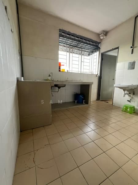 Rumah Flat untuk Disewa di Rimba 2 - Sam Yee - Kitchen - PropertyGuru.com.my