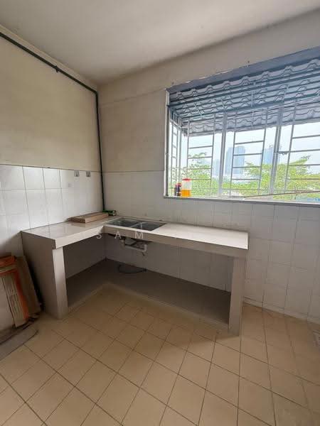 Flat for Rent at Rimba 2 - Sam Yee - Kitchen - PropertyGuru.com.my