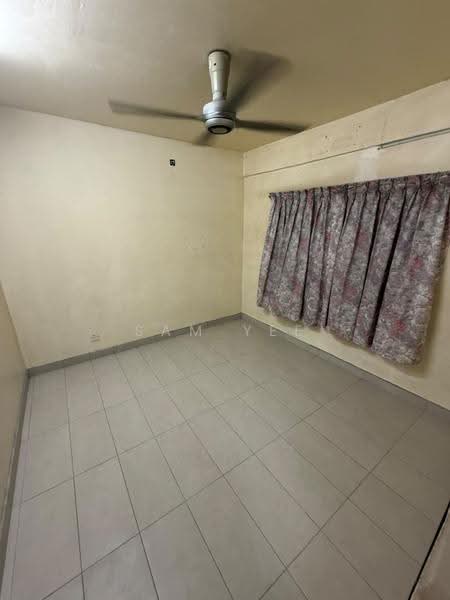Flat for Rent at Rimba 2 - Sam Yee - Interior - PropertyGuru.com.my