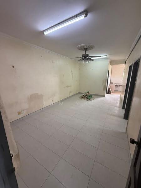Flat for Rent at Rimba 2 - Sam Yee - Living Room - PropertyGuru.com.my