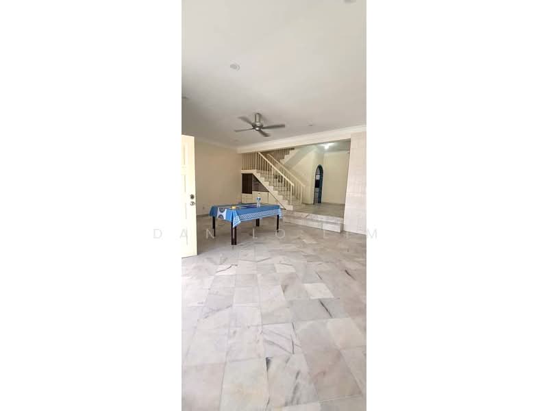 Rumah Teres 2 Tingkat untuk Dijual di Taman Connaught (Cheras) - Danilo Lim - Living Room - PropertyGuru.com.my