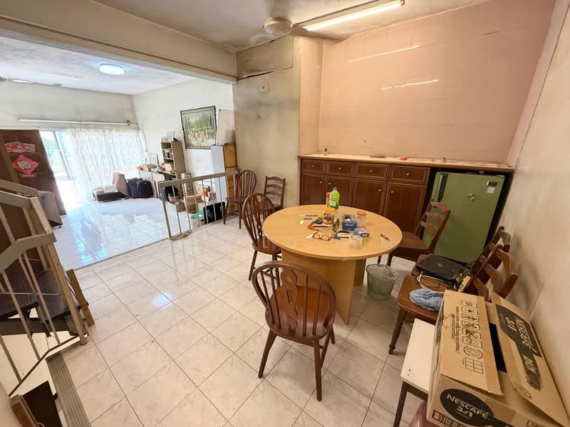 Rumah Teres 2.5 Tingkat untuk Dijual di Taman Connaught (Cheras) - Danilo Lim - Living Room - PropertyGuru.com.my