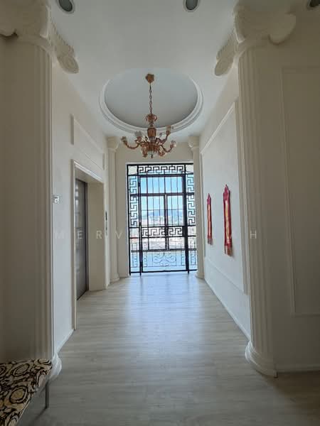 Kondominium untuk Dijual di The Palazzo - Mervyn Seah - Corridor - PropertyGuru.com.my