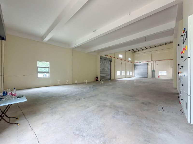 Factory for Rent in Saujana Rawang (Rawang) - Izzah Alias - Interior - PropertyGuru.com.my