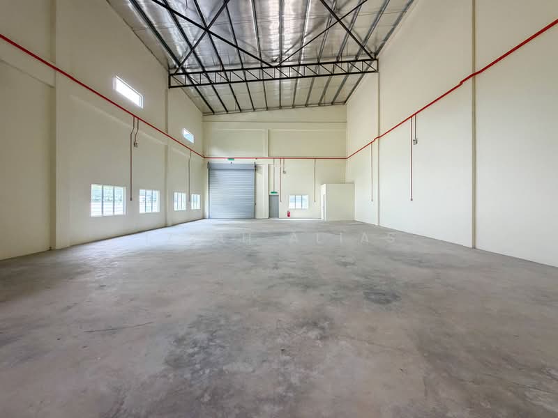 Factory for Rent in Saujana Rawang (Rawang) - Izzah Alias - Interior - PropertyGuru.com.my