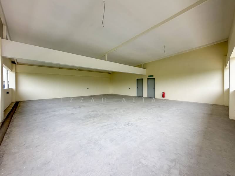 Factory for Rent in Saujana Rawang (Rawang) - Izzah Alias - Interior - PropertyGuru.com.my
