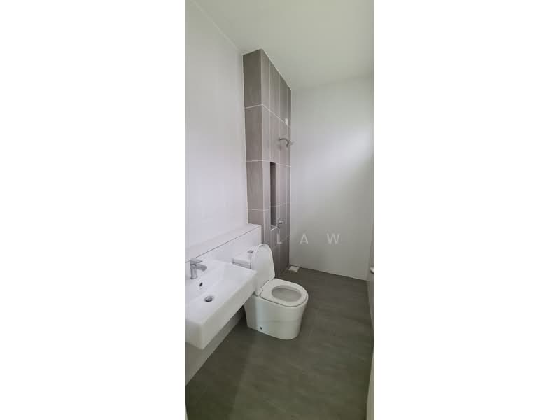 Rumah Kluster untuk Disewa di Eco Majestic (Semenyih) - CK Law - Bathroom - PropertyGuru.com.my