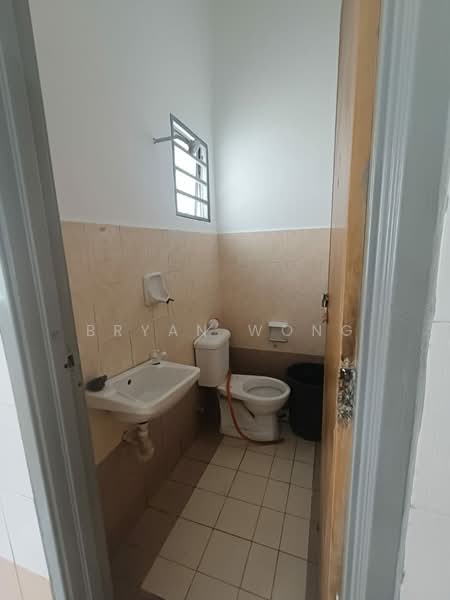 2-storey Terraced House for Sale in Taman Prima Saujana (Kajang) - Bryan Wong - Bathroom - PropertyGuru.com.my