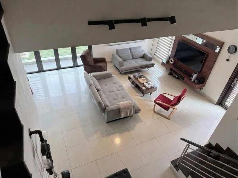 Rumah Berkembar untuk Dijual di Bandar Kinrara (Selangor) - Jane Shoo - Living Room - PropertyGuru.com.my