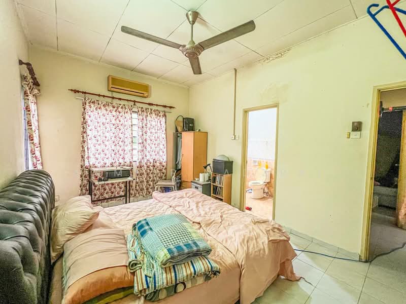 Bungalow for Sale in Bandar Baru Nilai (Nilai) - Ammeer Nadzrai - Bedroom - PropertyGuru.com.my