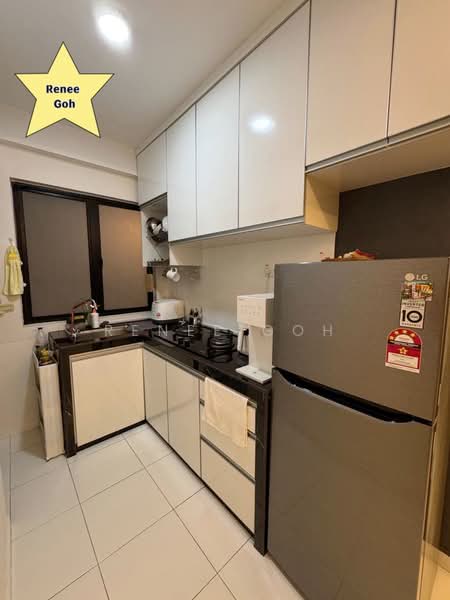 Condominium for Sale at E-Park Condominium - Renee Goh - Kitchen - PropertyGuru.com.my