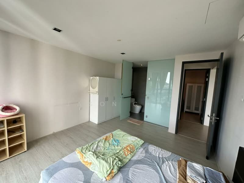 Kediaman Servis untuk Disewa di The Square @ One City - Jason Chee - Bedroom - PropertyGuru.com.my